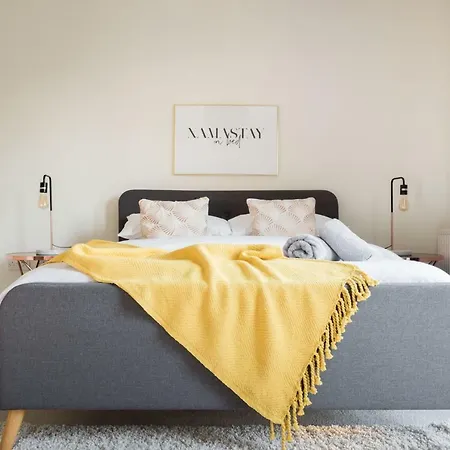 Apartman The Clifton Jewel - Trendy 4bdr In